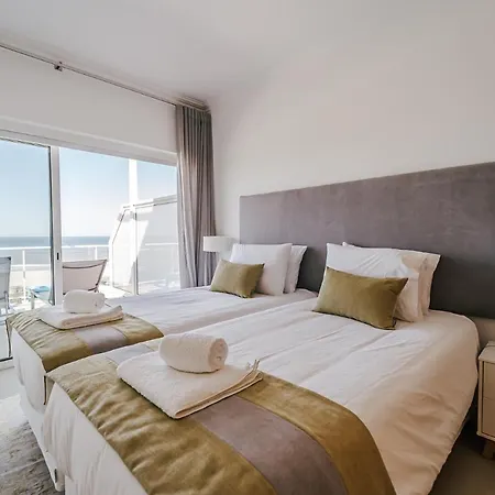 Beachfront Atlantic Sunset A07 Daire