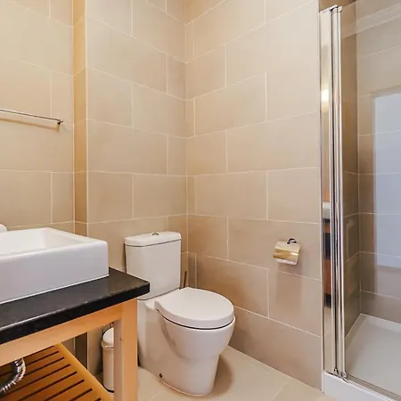 شقة Beachfront Atlantic Sunset A07 *