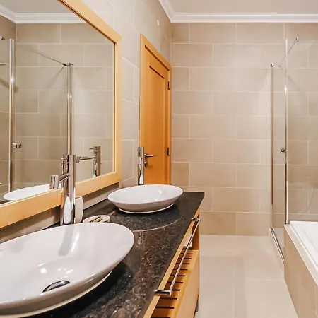 Beachfront Atlantic Sunset A07 Daire Óbidos